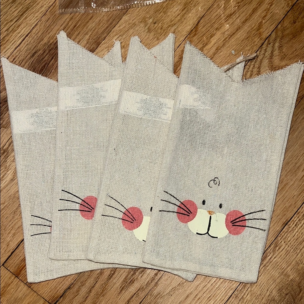 Cute Cat Face Linen Favor Bags - Set of 4